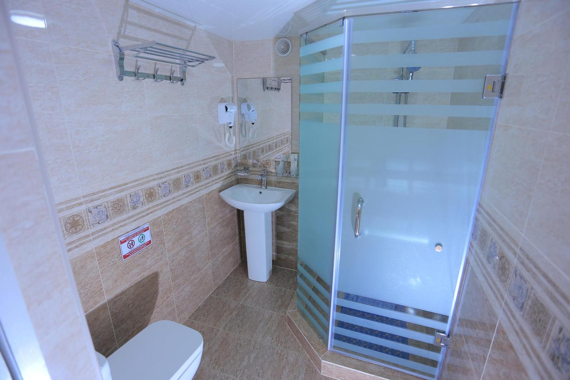 Hayot Plaza Hotel Yunusobod Exteriér fotografie